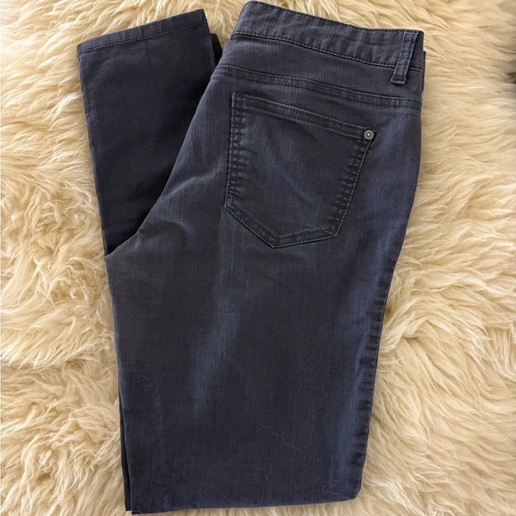 Forever 21 Charcoal Gray Stretch Denim Straight Leg Jeans - Picture 5 of 5